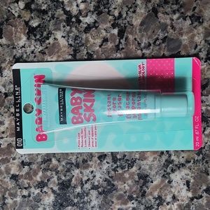 Maybellline BABY Skin 0.67 fl oz Instant pore eraser.  New and sealed